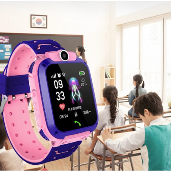 Q12 Life Waterproof SOS USB Rechargeable Smartwatch for Children iOS and Android Ready_13