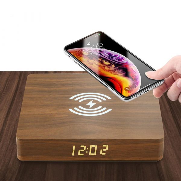 Portable Wireless Wooden Charging Pad and Digital Alarm Clock_3