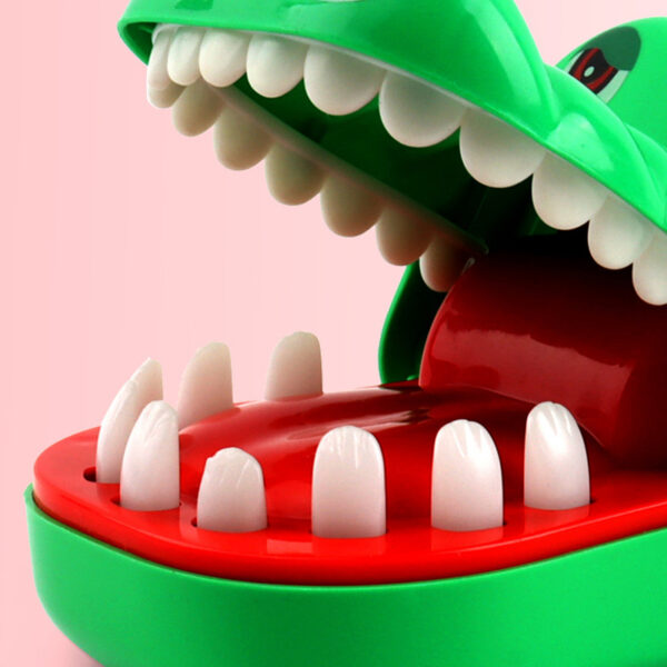 Crocodile Teeth Finger Biting Children’s Decompression Toy- Battery Operated_2