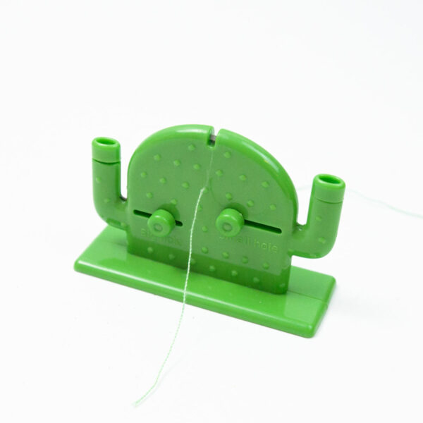 Time Saving Double Headed Automatic Cactus Hand Sewing Needle Threader_10