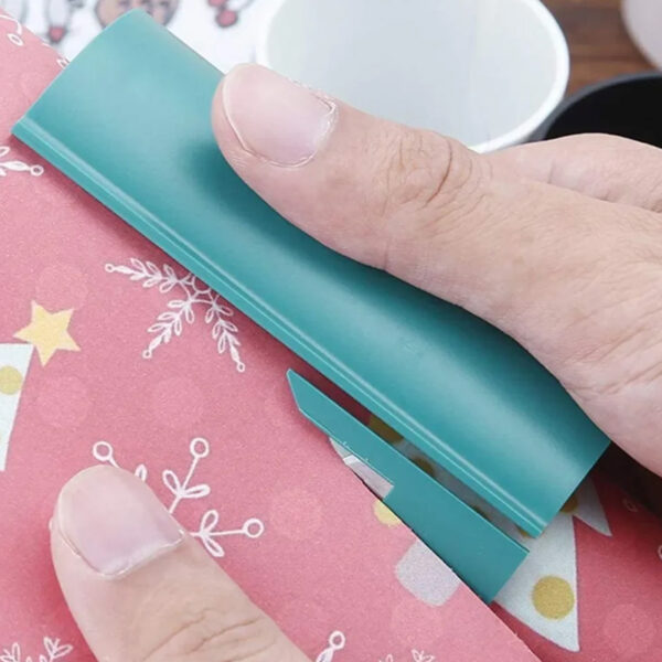 Portable Mini Gift Wrapper Roll Cutter Paper Wrapper Saver and Mini Cutter_4